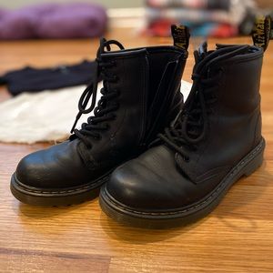 Dr. Martens boots kids size 3 black 1460